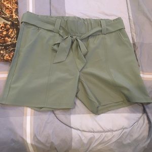 Tie waist shorts